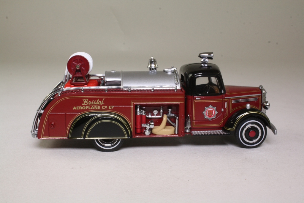 Matchbox Collectibles YYM35191; 1939 Bedford KD Truck; Fire Appliance, Bristol Aeroplane Co Ltd